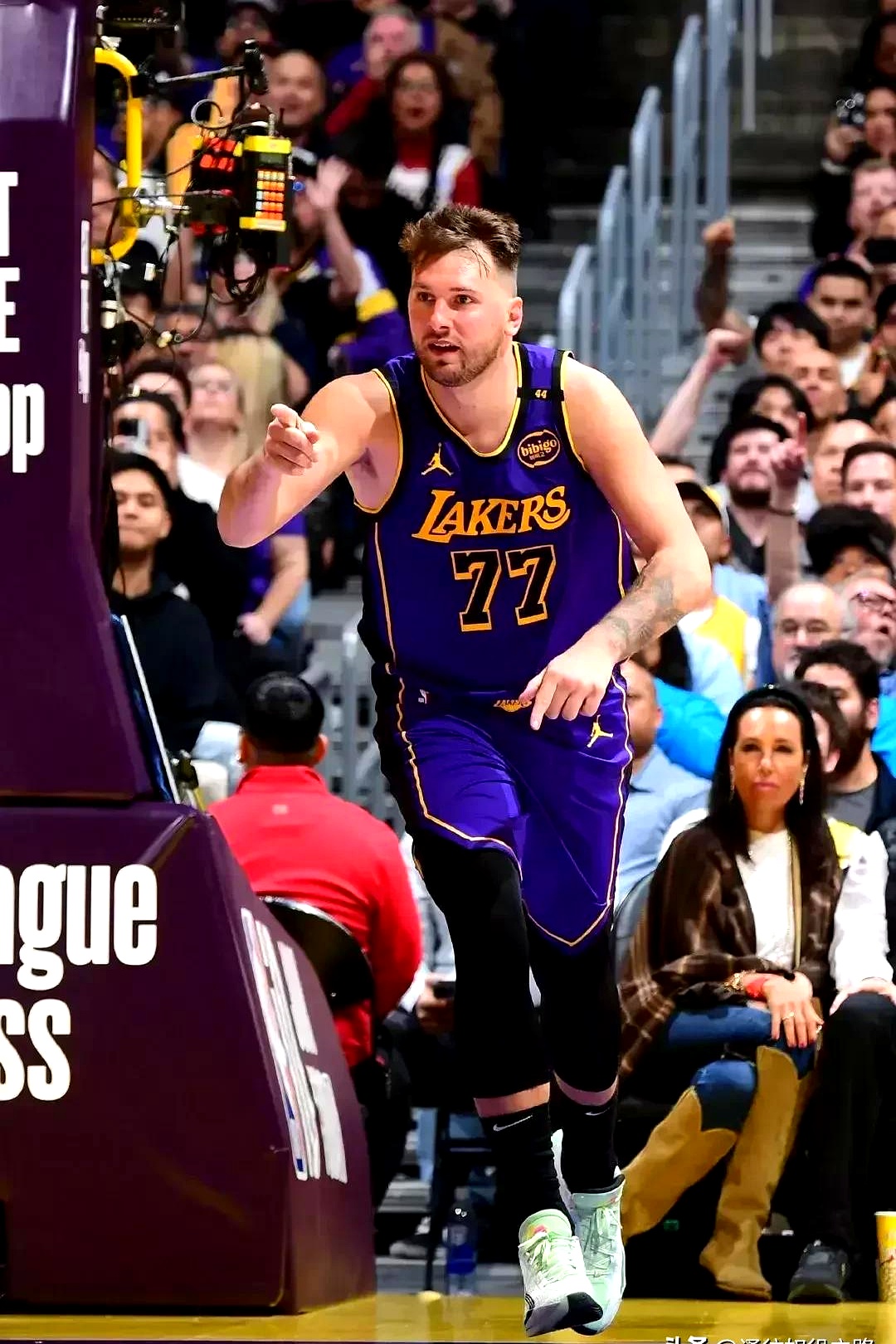  东契奇新星连败表现惊艳，RNG未来可期！