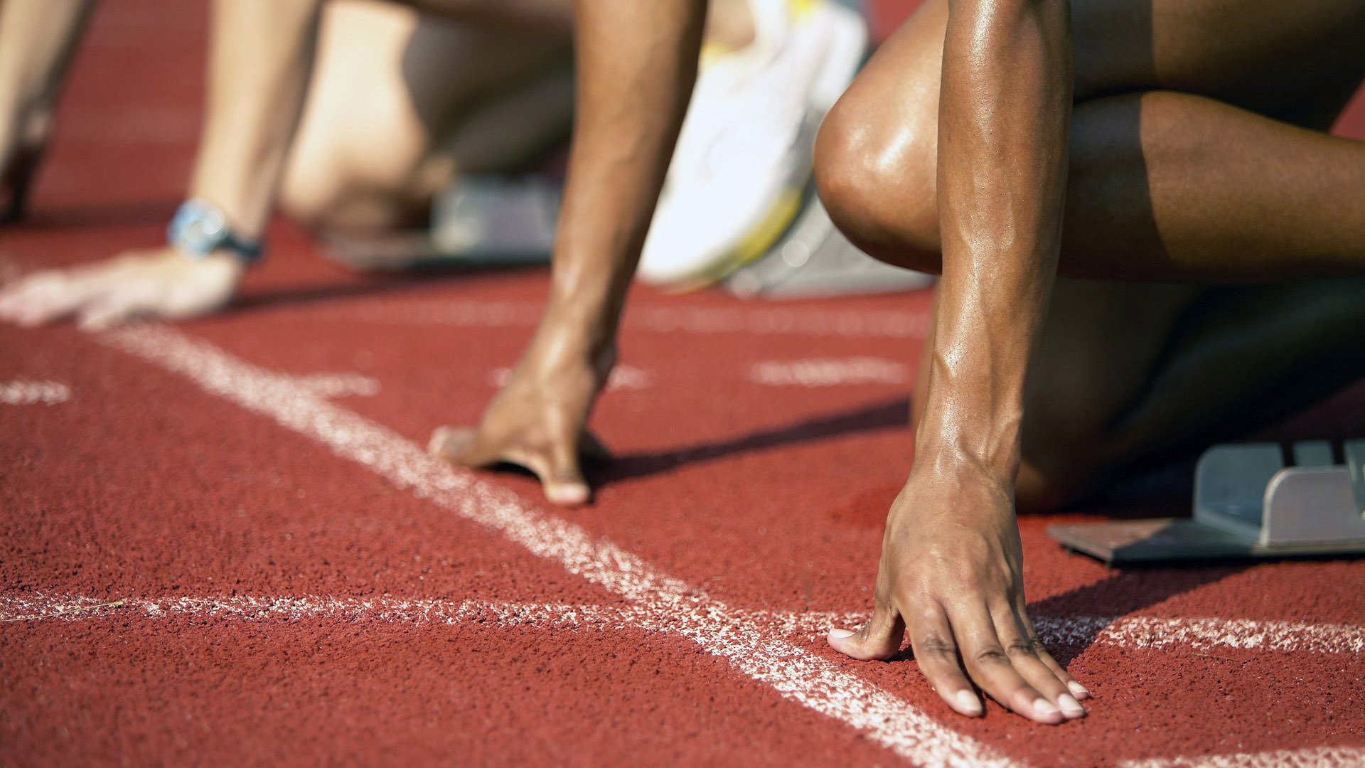 羽毛球赛场焦点！巴西队对阵澳大利亚队，年轻新星表现惊艳，未来可期